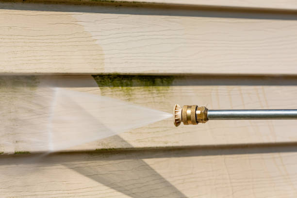 Best Commercial Pressure Washing  in Grottoes, VA